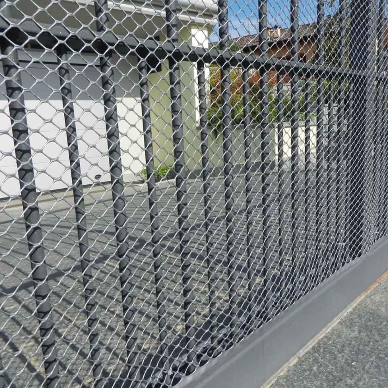 TENAX Exagon Filet en plastique gris à mailles hexagonales pour balcons, terrasses et clôtures - 0,5 x 50 m image 0