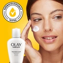 Olay Complete Moisturise & Glow Face and Neck Lotion for Sensitive Skin with SPF15 100 ml image 5