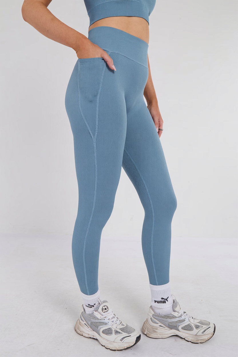 Third Avenue Seamless Fitness Scrunch Leggings, Bondi Blue, XL Size