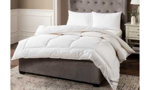 Soft, insulating bedding layer that keeps you warm, cosy, and comfortable through the night.