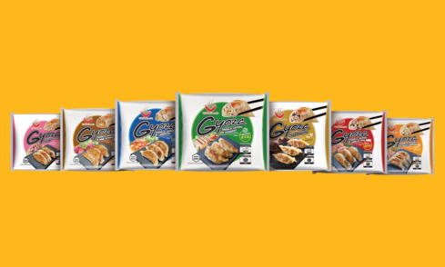 Mengfu Fried Dumplings, with their thin skins and fresh fillings, are fried to a golden, fragrant perfection. One bite warms the heart and stomach, filling you with a sense of fortune and blessings.