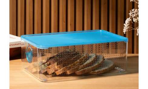 Practical containers made for storing food efficiently while keeping kitchens organized and clean.