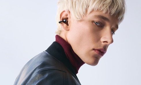 The open-ear headphones designed to be worn all day. Effortless style. Uncompromised sound. Ultra-long battery life.