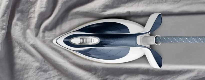 Tefal strijken en stomen: stoomstrijkijzers, stoomgeneratoren en kledingstomers om al uw textiel te ontkreuken en reinigen met stoom.