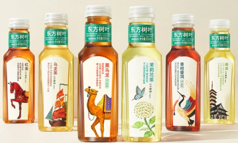 Brewed from real tea leaves—not powder or flavoring. Sugar-free, zero-calorie, with a clear bottle and naturally bright tea color.