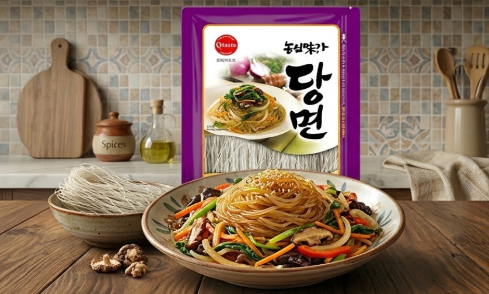 Chewy sweet potato noodles (perfect for Japchae) and rice cakes - your Korean comfort food starter kit.