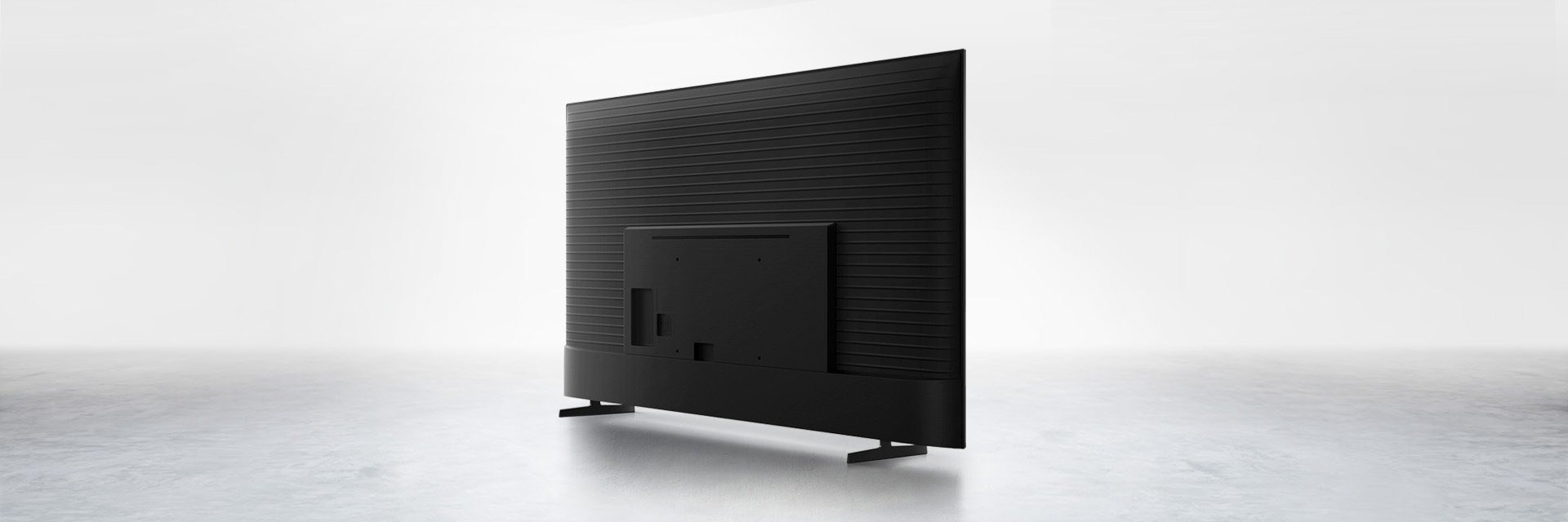 Der schlanke Rahmen ist aus einem einzigen Metallblech gefertigt und sorgt für eine extravagante Optik.