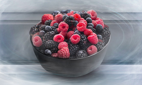 No Frost+ kann die Eisbildung auf Lebensmitteln sowie im Kühl- und Gefrierbereich verhindern.