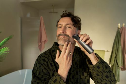 Des tondeuses polyvalentes pour barbe, cheveux et corps, offrant précision, confort et performance professionnelle à la maison.