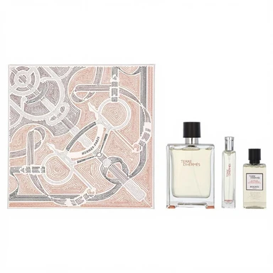 Un Jardin A Cythere Giftset (Eau de Toilette (Edt) 100 ml, een Edt 15 ml en een Haar & Lichaamdouche 40 ml)