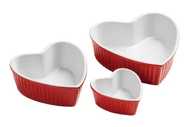 Essentials by Premier Red Set of 3 Heart Shape Oven Dishes