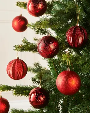 WeRChristmas Christmas Red Shatterproof Baubles, 16 Pack, 8 cm