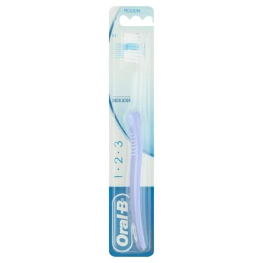 Oral-B 123 Indicator Medium Manual Toothbrush