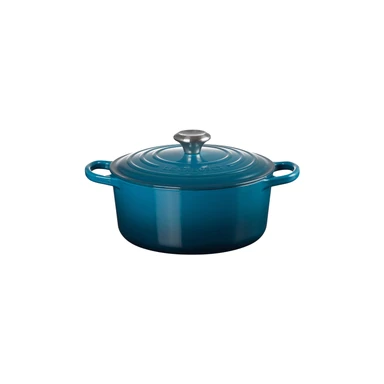 Le Creuset Signature Serie Runder Bräter aus Gusseisen mit Deckel - 24cm - 4.2L - Geeignet für alle Herdarten - Tiefblaugrün