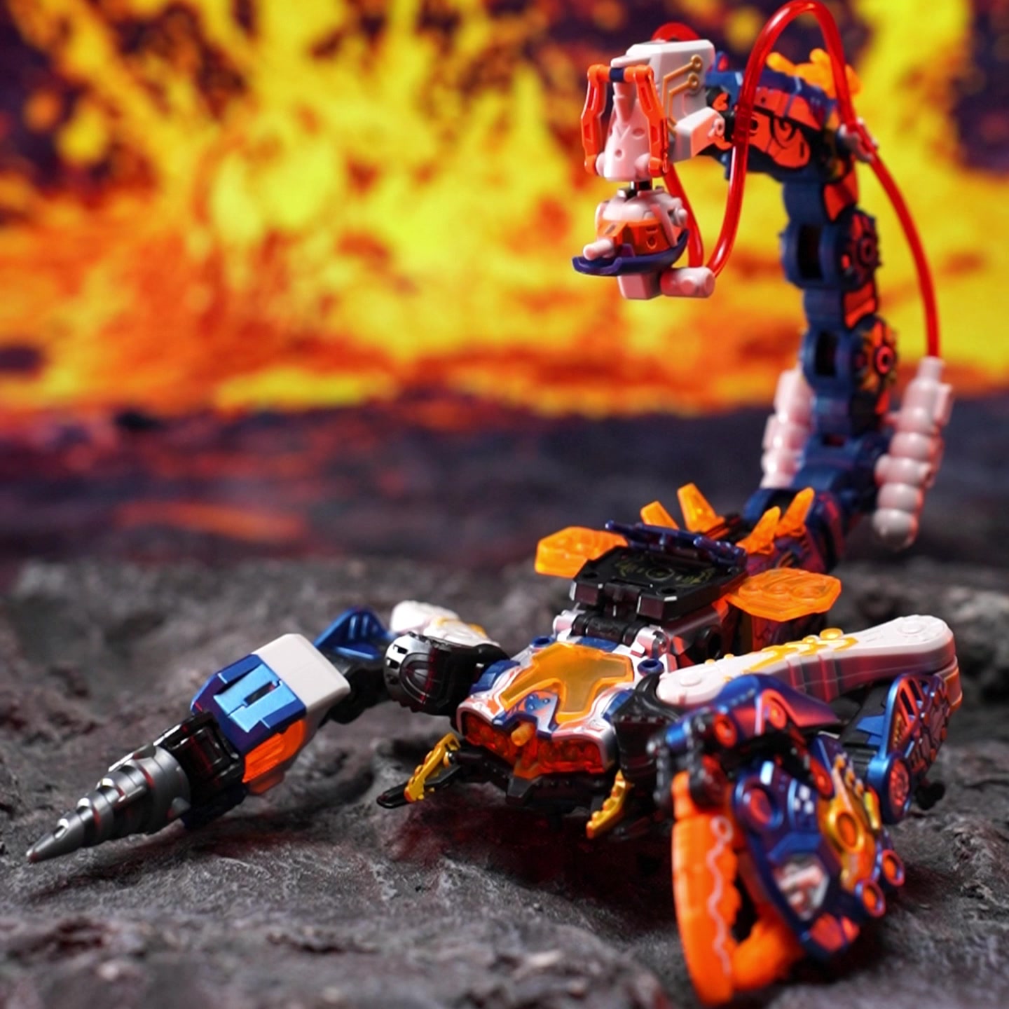 52TOYS BEASTBOX 飓风蝎变形机甲潮玩摆件| Joybuy