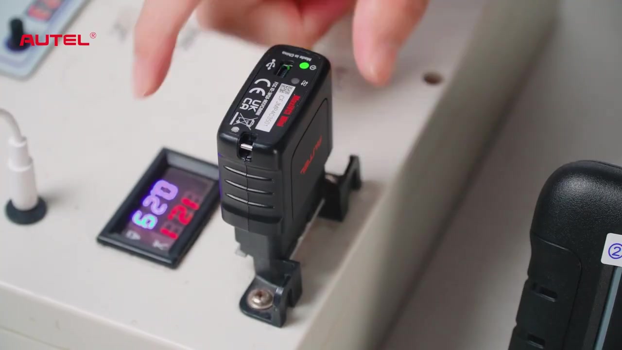 Autel MaxiCOM MK808BT PRO OBD2 Scanner Car Diagnostic Scan Tool Bluetooth Automotivo Scanner OBD2 Code Reader PK MK808KBT MK808S image 0