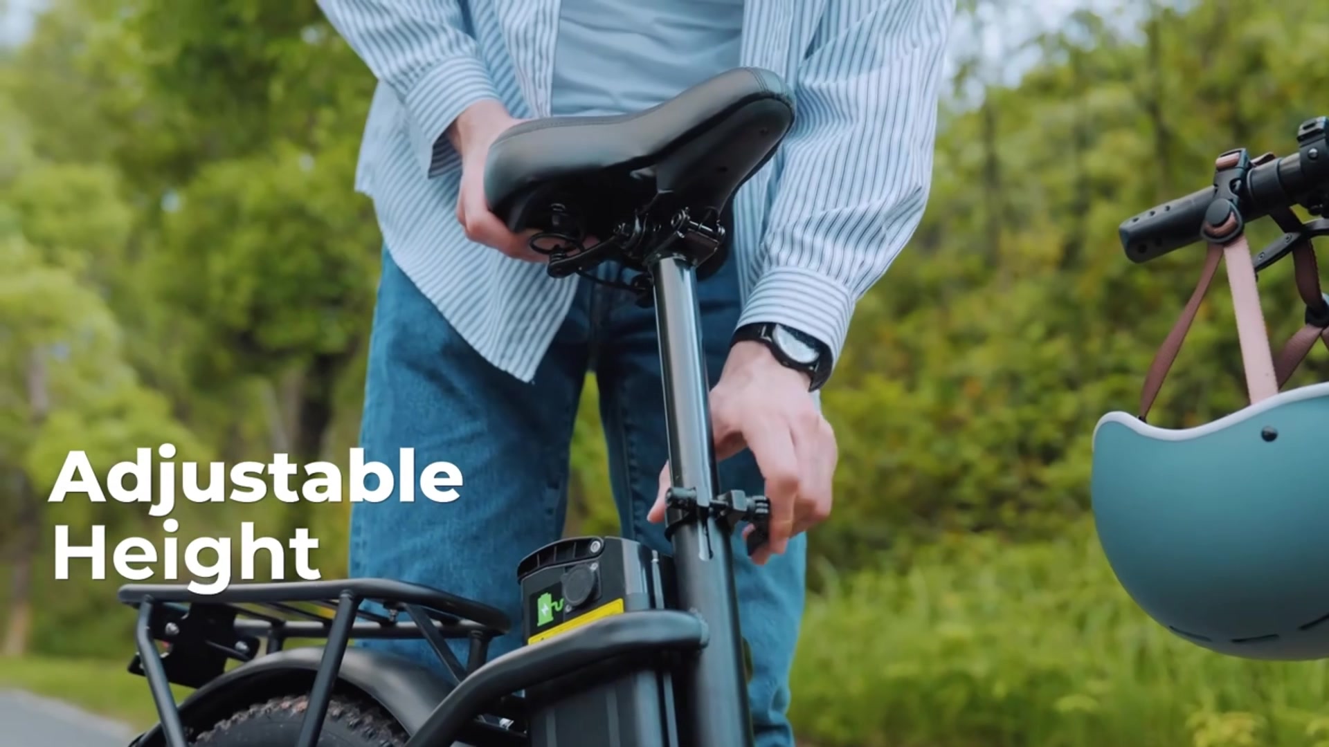 Le vélo électrique URLIFE à pneus larges de 20 pouces est doté d'un réglage à 7 vitesses, d'une batterie amovible de 13 Ah, d'un écran LCD et d'une suspension avant pour une conduite facile hors route. Vert image 0