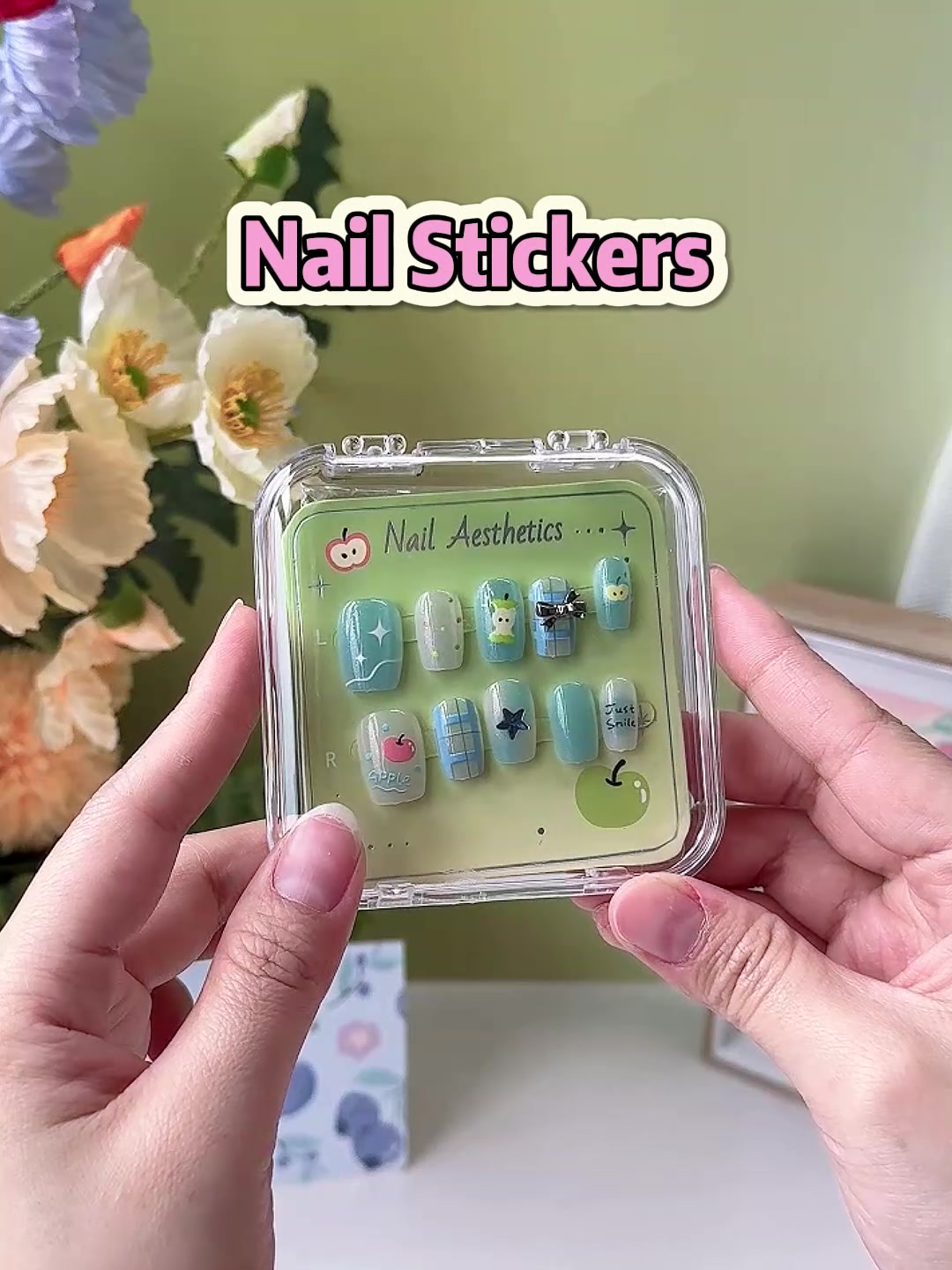 QUIYUM Kit de soins visage aux fruits (10 pièces) : nettoyant 100 g, tonique 160 ml, sérum 30 ml, crème 50 g, masques aux fruits 25 g × 4, et un serre-tête avec autocollants pour ongles. Cadeau de la Fête des Mères image 0