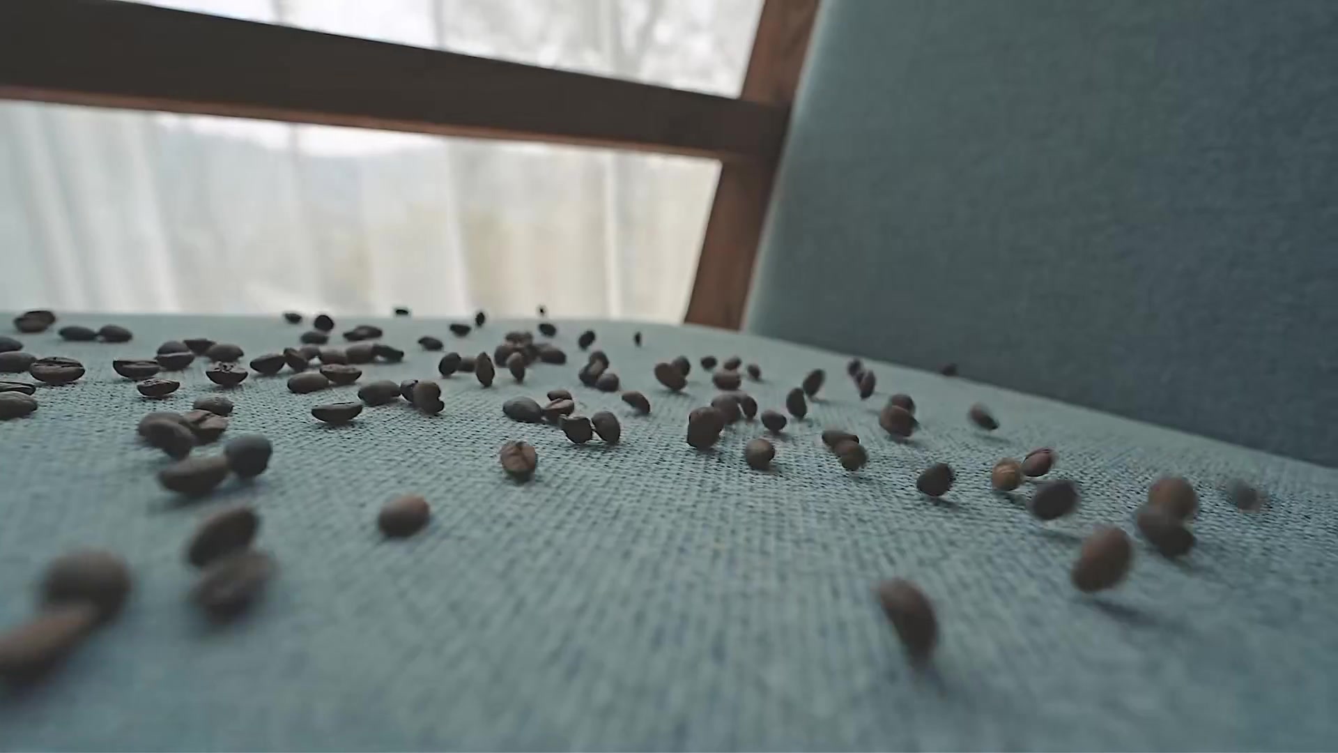 ochama Self-Cleaning Vacuum Cleaner, Cordless Handheld Vacuum, 350W Strong Suction, 28kPa, 35-Minute Runtime, 180° Flat Recline, Visible Green Light, 5-Layer Filtration, Household Vacuum image 0