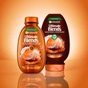 Garnier Ultimate Blends Coconut Oil & Cocoa Butter Smoothing and Nourishing Vegan Conditioner 400ml image 1