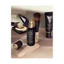 Bobbi Brown Sérum fond de teint perfecteur d'éclat SPF 40 n°052 Natural - 30 ml  image 2