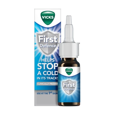 Vicks First Defence Cold Virus Blocker Cold & Flu Relief Nasal Spray - 15ml