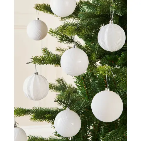 WeRChristmas White Shatterproof Baubles, 16 Pack, 8 cm