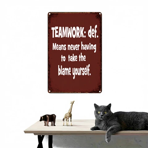 Dekorative Eisenblechmalerei mit LOGO – für mehrere Szenarien, im europäischen Vintage-Stil