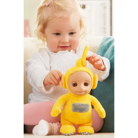 Teletubbies 8 inch Talking Laa-Laa Soft Toy