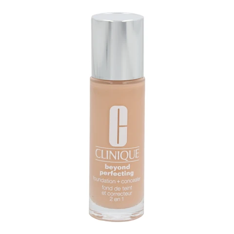 Clinique Beyond Perfecting Foundation and Concealer - CN18 Cream Whip 30ml