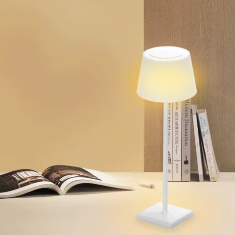 Aigostar Rechargeable Desk Lamp 4W CCT Touch Dimming and Color Changing