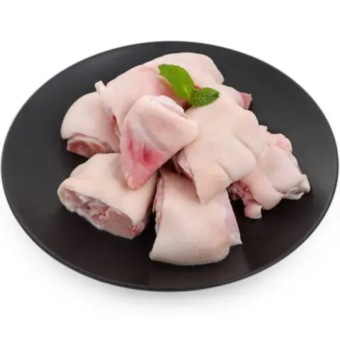 RAW NATURAL Pork feet cut 1kg