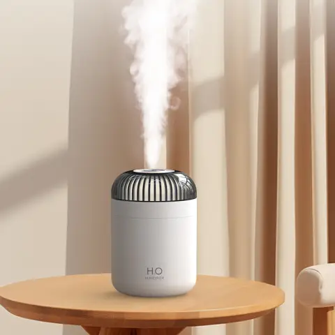 New Bedroom Desktop Flow Light Humidifier 500ml Large Capacity Hydration Household Air Mister-White