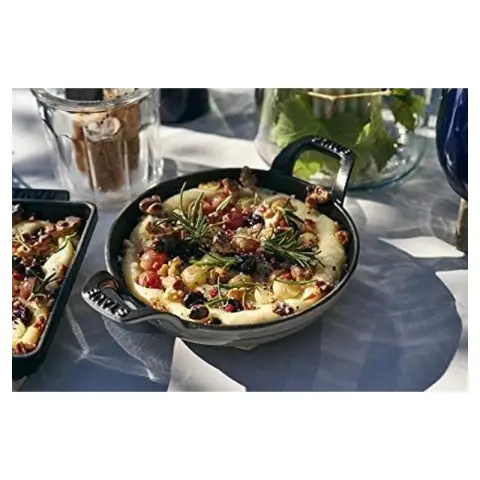 Staub Mittlere Gusseisenpfanne – Bratpfanne mit zwei Griffen – 16 cm