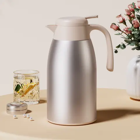 COOKER KING Insulated kettle for household use 304 stainless steel Insulated Carafe 2.3L (gold) Gold