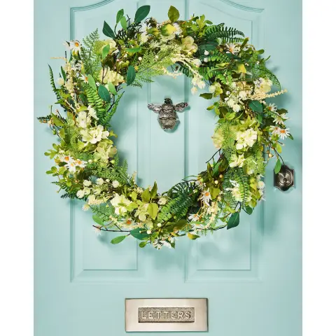 WeRChristmas Large Artificial Floral Daisy Spring Wreath, Green & White, 28 Inch