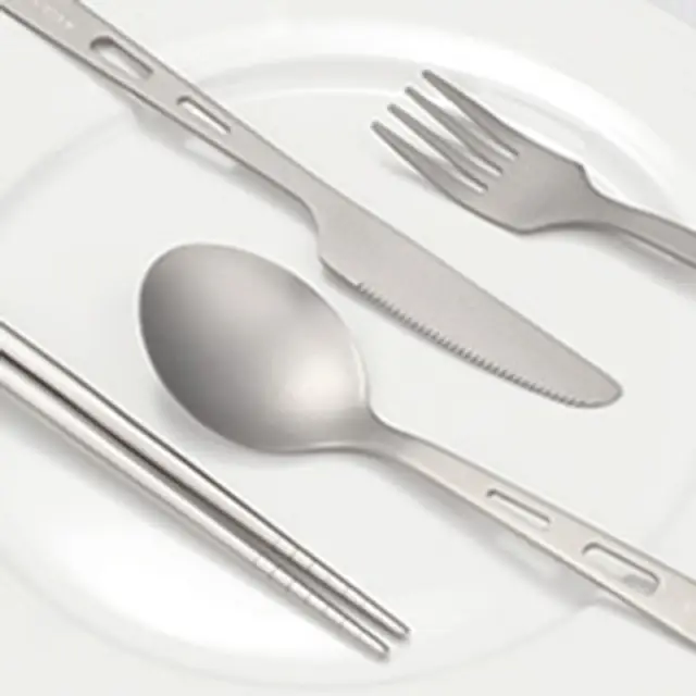 Maxcook Set of 5pcs Pure Titanium Portable Tablewable (knife, fork, spoon and chopsticks) MCCU7399
